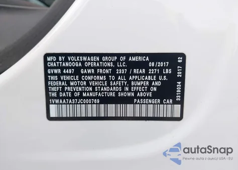 2018 Volkswagen Passat 2.0T R-Line/2.0T S z USA, uszkodzony, nr VIN 1VWAA7A37JC000769